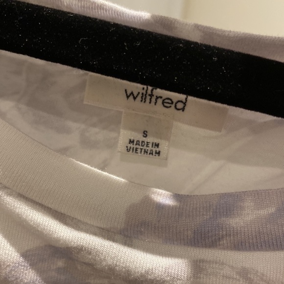 Wilfred T-Shirt - Picture 3 of 3